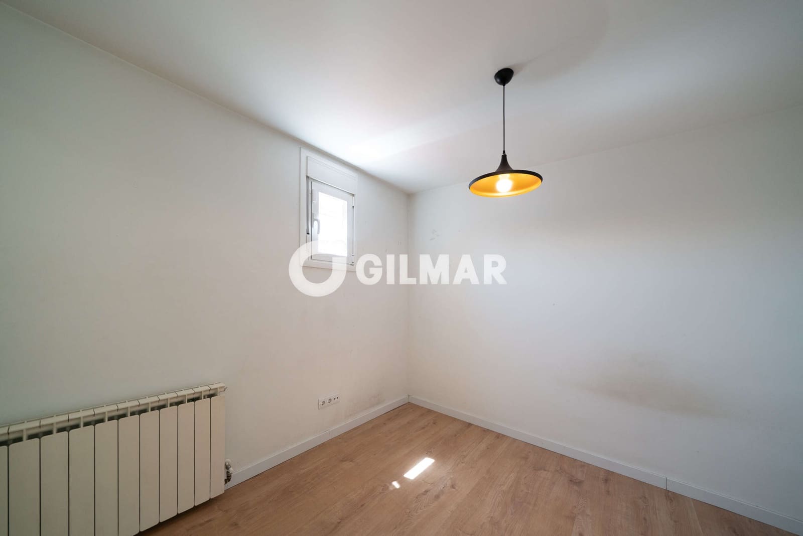 Piso de 4 habitaciones en Madrid ciudad en venta - 795.000 € (Ref: 10041743)