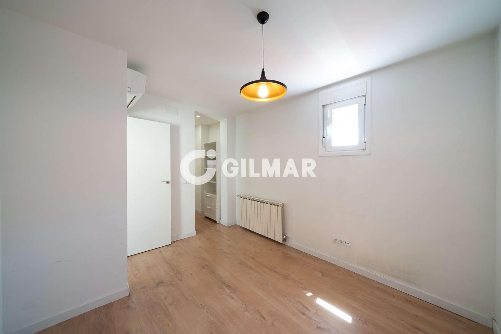 Piso de 4 habitaciones en Madrid ciudad en venta - 795.000 € (Ref: 10041743)