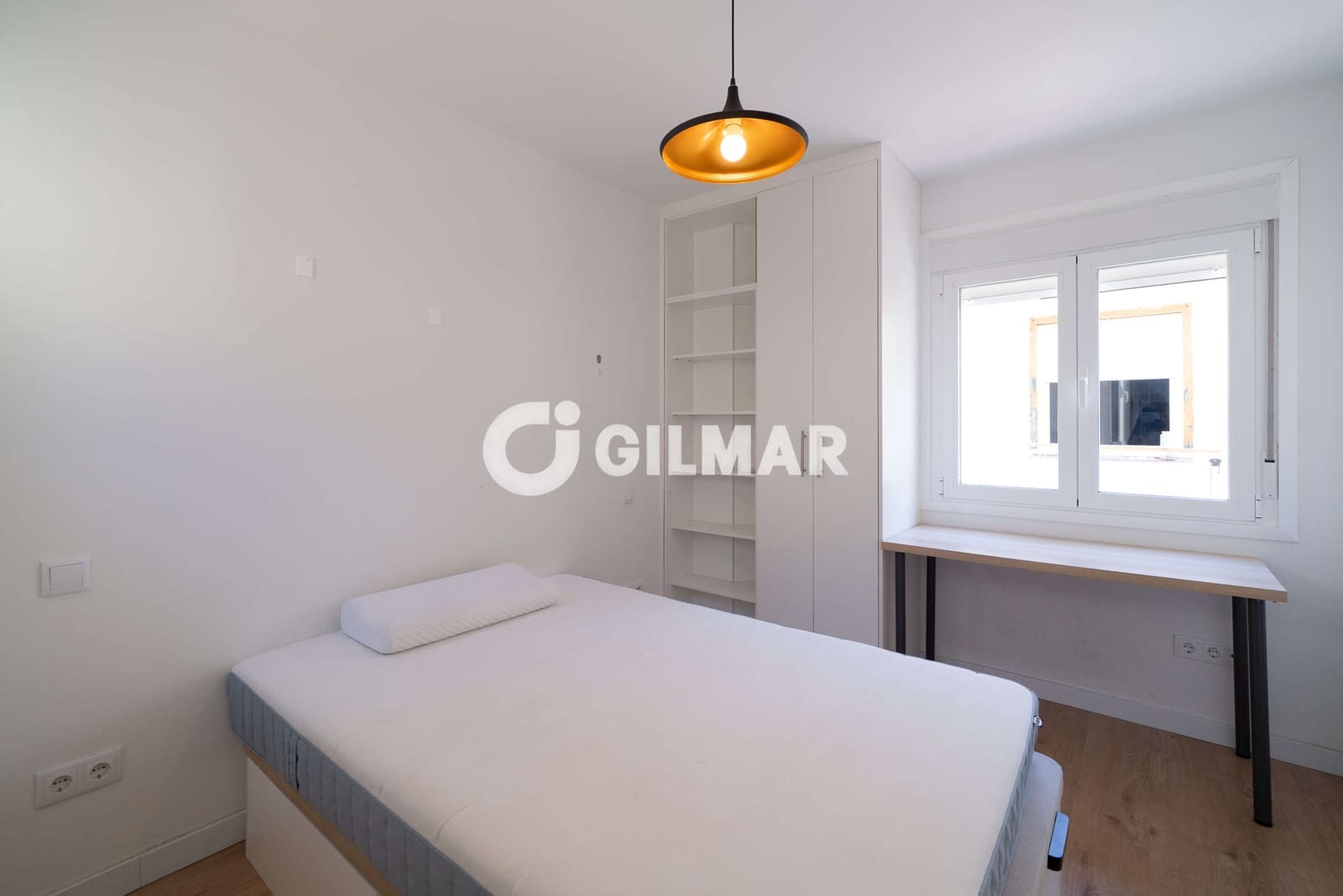 Piso de 4 habitaciones en Madrid ciudad en venta - 795.000 € (Ref: 10041743)