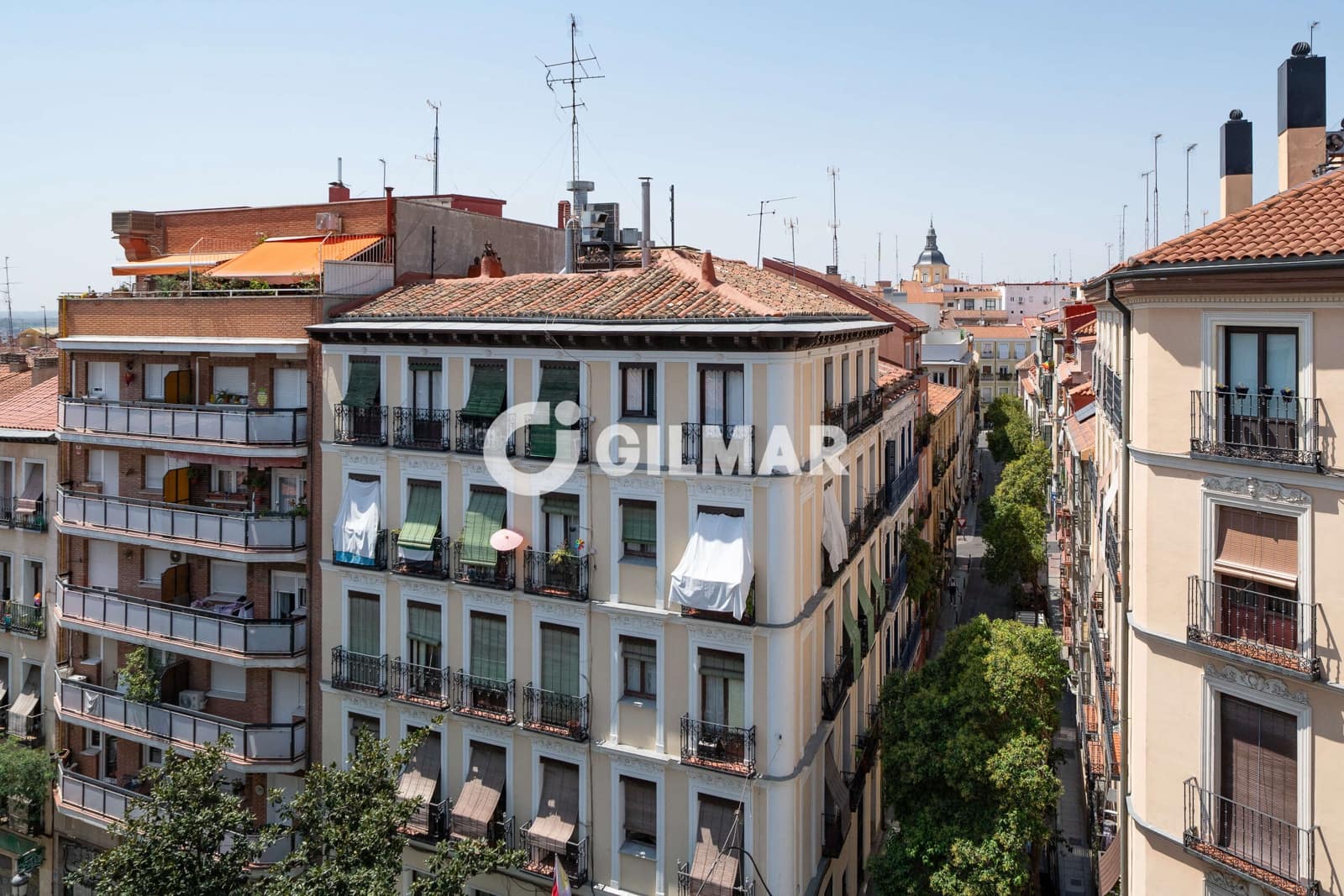 Piso de 4 habitaciones en Madrid ciudad en venta - 795.000 € (Ref: 10041743)