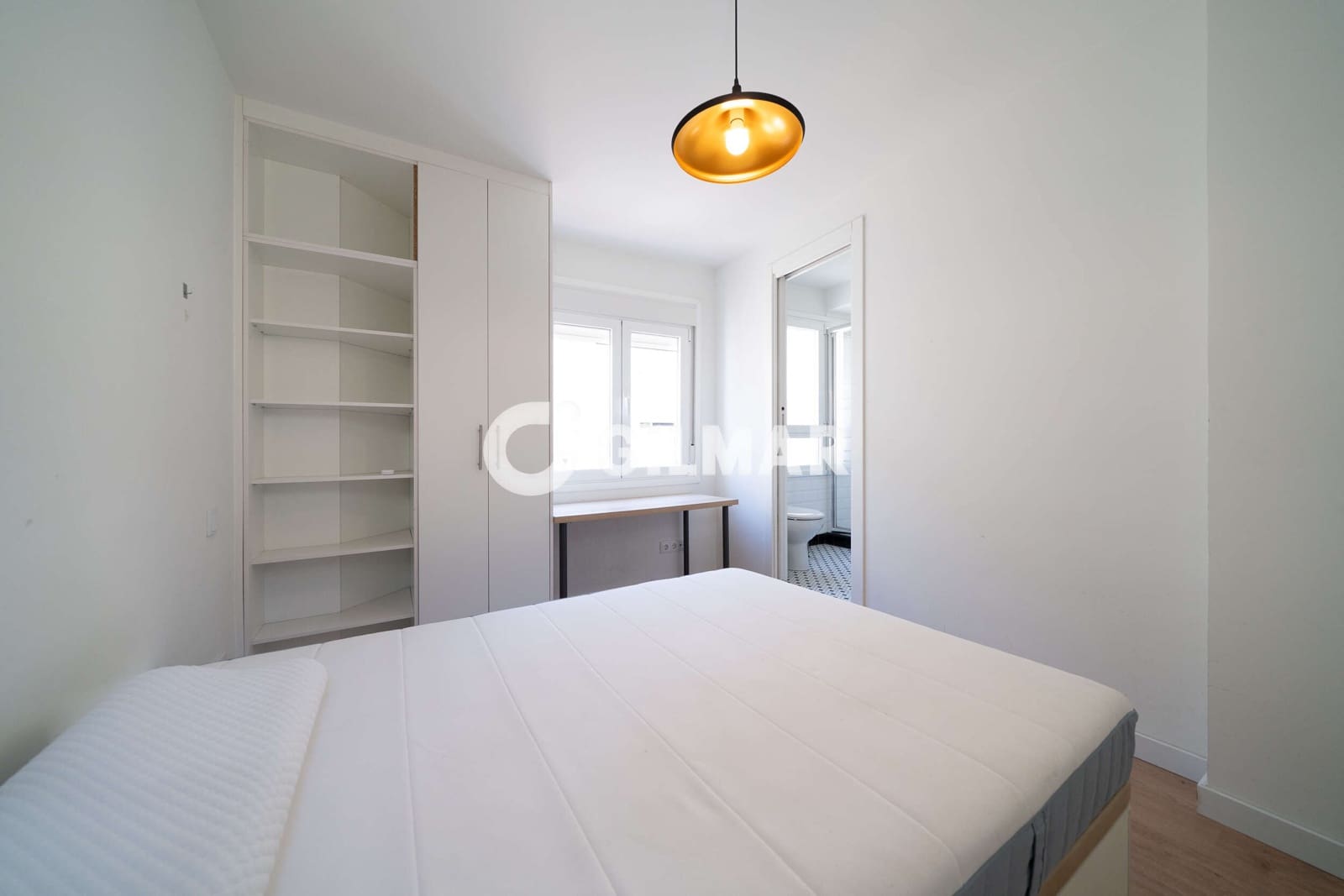 Piso de 4 habitaciones en Madrid ciudad en venta - 795.000 € (Ref: 10041743)