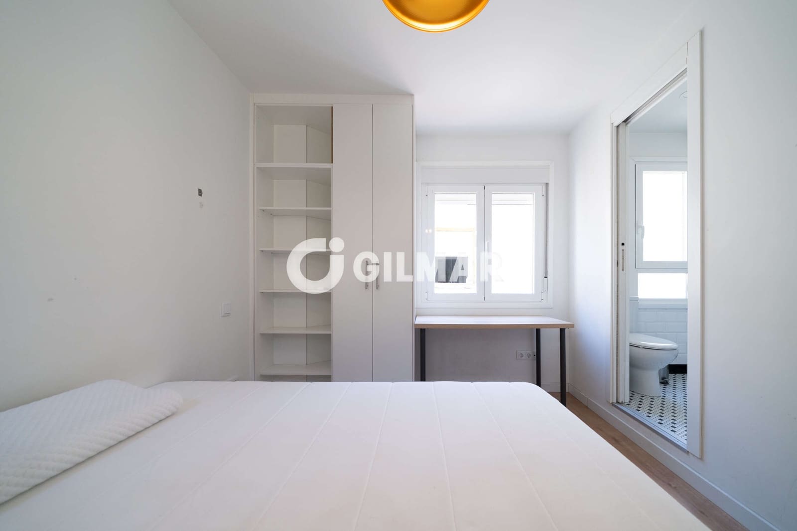 Piso de 4 habitaciones en Madrid ciudad en venta - 795.000 € (Ref: 10041743)