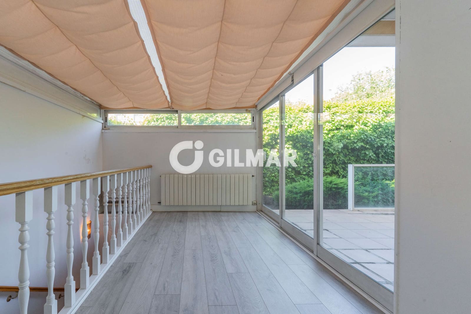3 bedroom Flat for sale in La Moraleja with pool garage - € 1,249,000 (Ref: 10043508)