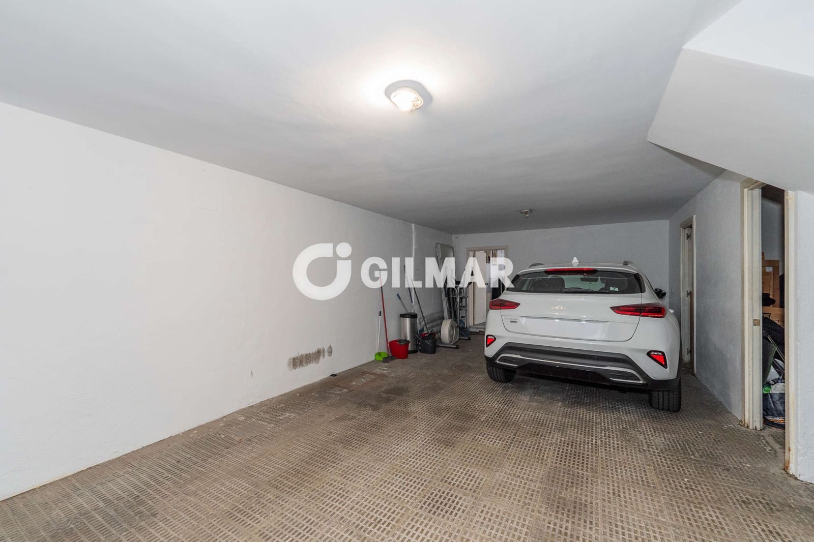 5 quarto Moradia em Banda para venda em La Moraleja com piscina garagem - 2 250 000 € (Ref: 10043512)
