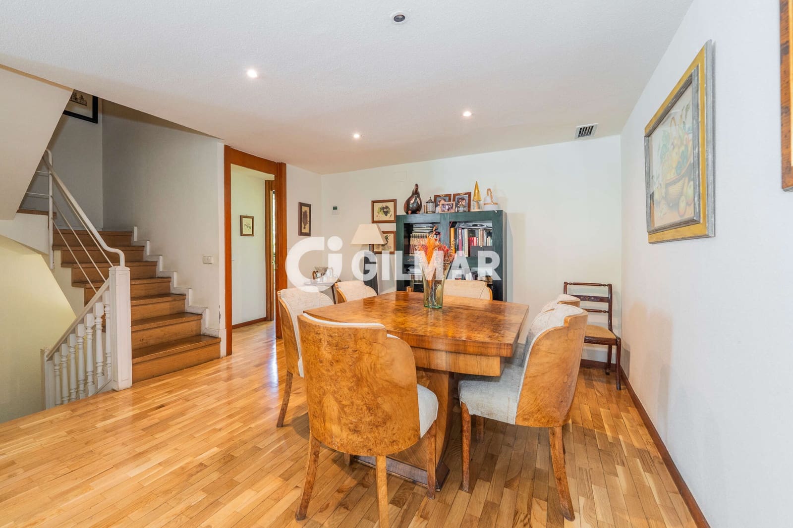 5 quarto Moradia em Banda para venda em La Moraleja com piscina garagem - 2 250 000 € (Ref: 10043512)