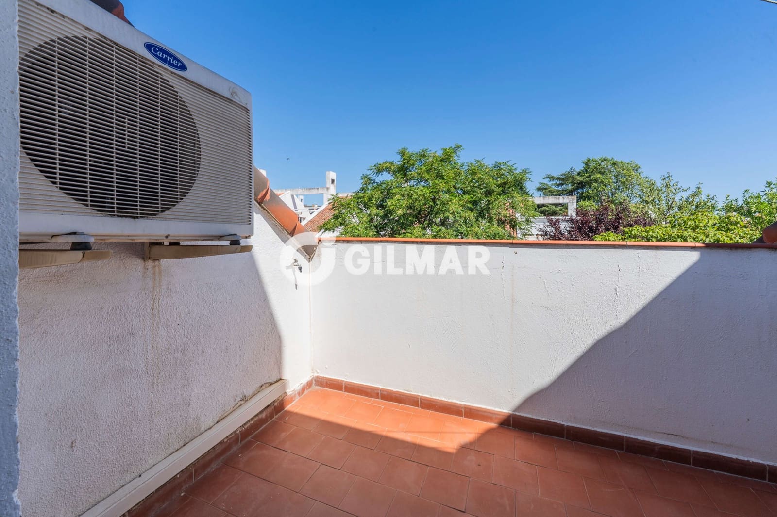 5 quarto Moradia em Banda para venda em La Moraleja com piscina garagem - 2 250 000 € (Ref: 10043512)