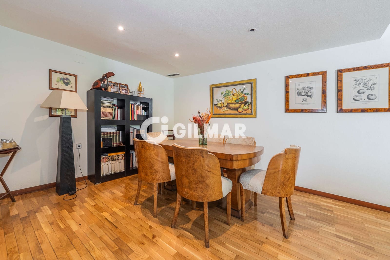 5 quarto Moradia em Banda para venda em La Moraleja com piscina garagem - 2 250 000 € (Ref: 10043512)