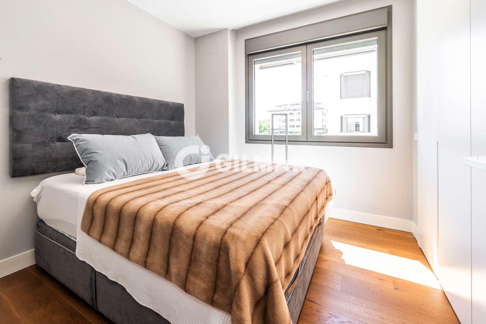 2 Zimmer Wohnung zu verkaufen in La Moraleja mit Pool Garage - 950.000 € (Ref: 10043513)