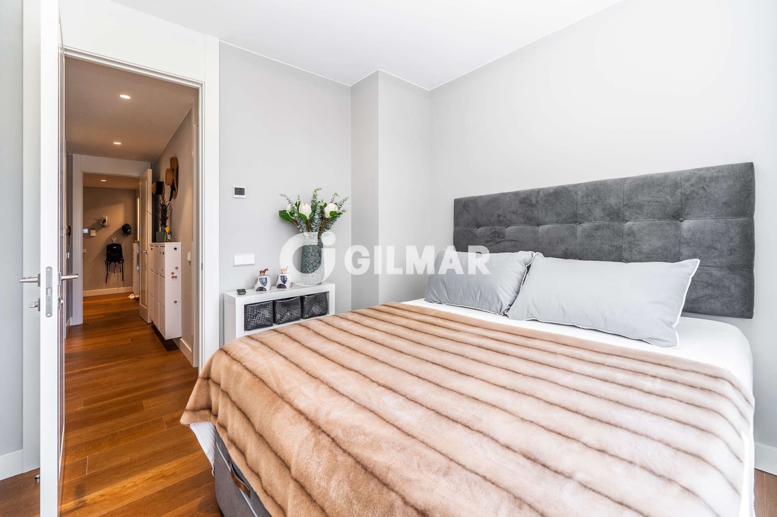 2 Zimmer Wohnung zu verkaufen in La Moraleja mit Pool Garage - 950.000 € (Ref: 10043513)