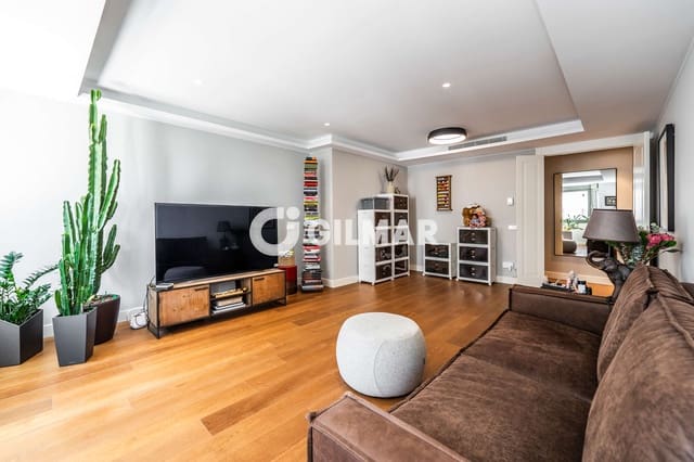 2 sypialnia Mieszkanie na sprzedaż w La Moraleja, Alcobendas z basenem garażem - 950 000 € (Ref: 10043513)