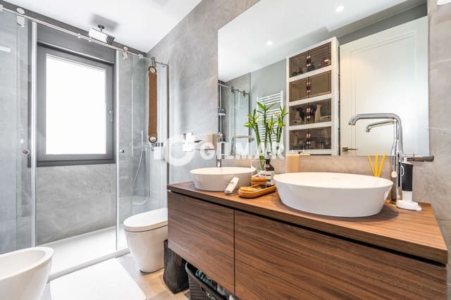 2 sypialnia Mieszkanie na sprzedaż w La Moraleja, Alcobendas z basenem garażem - 950 000 € (Ref: 10043513)