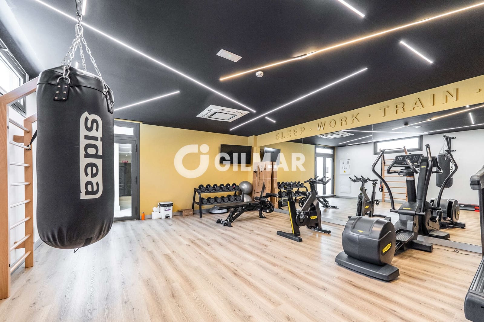 2 Zimmer Wohnung zu verkaufen in La Moraleja mit Pool Garage - 950.000 € (Ref: 10043513)
