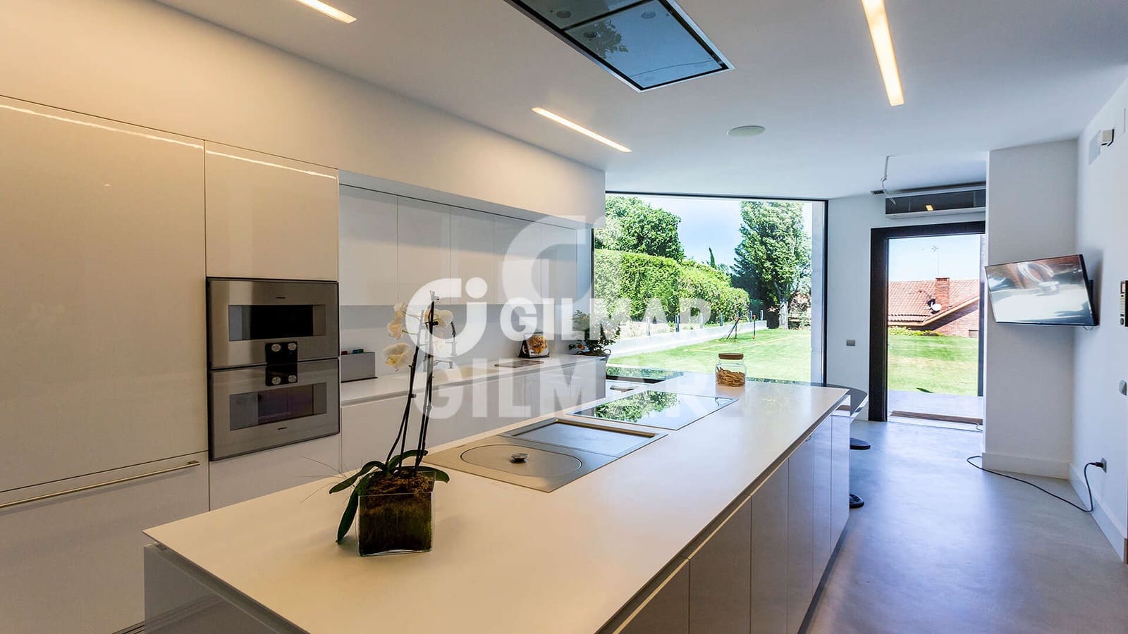 6 sypialnia Willa na sprzedaż w La Moraleja z basenem garażem - 8 900 000 € (Ref: 10043515)