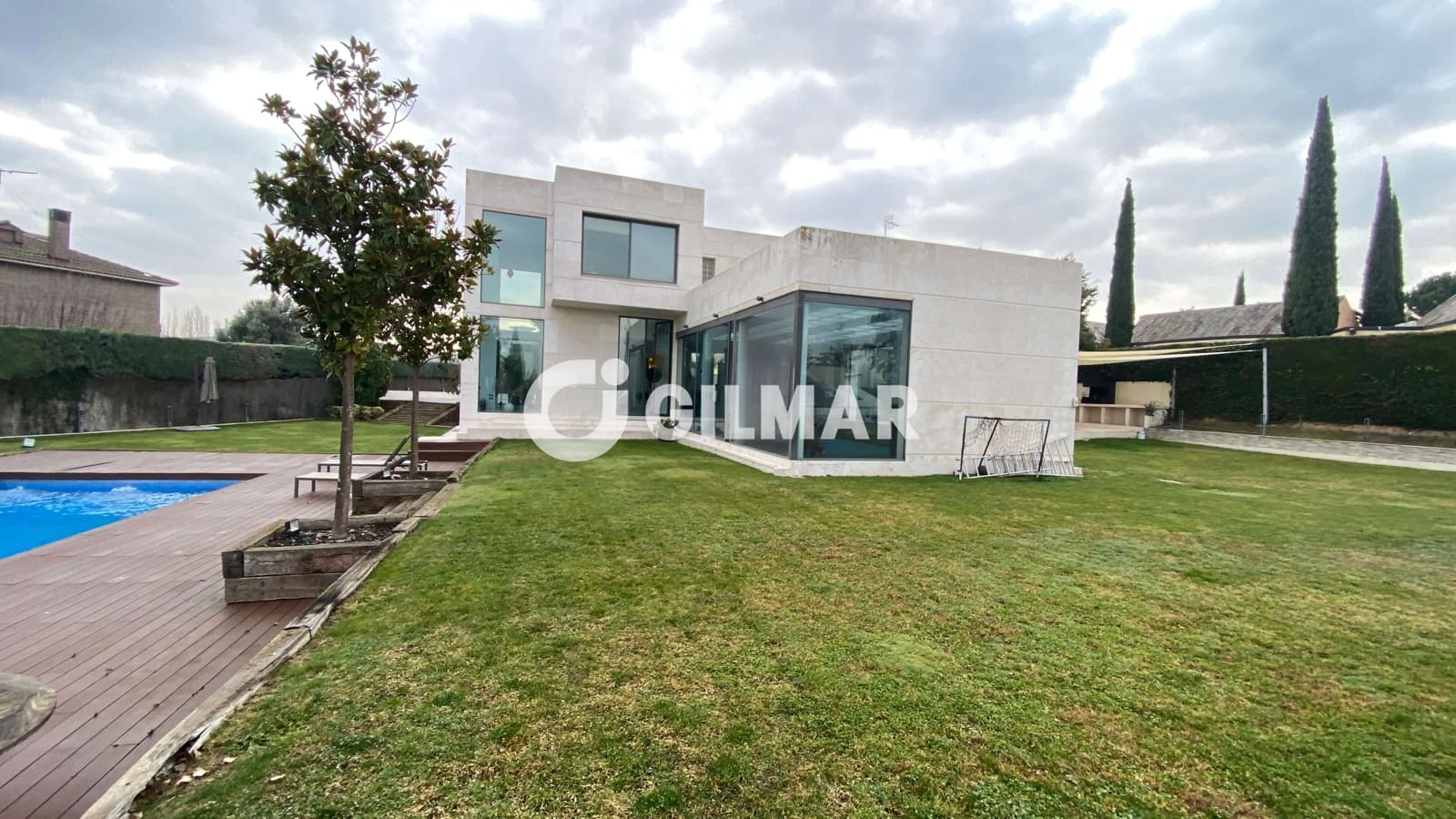 6 sypialnia Willa na sprzedaż w La Moraleja z basenem garażem - 8 900 000 € (Ref: 10043515)