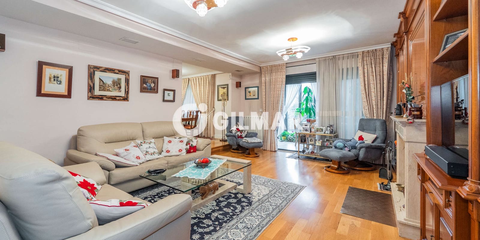 6 quarto Moradia Geminada para venda em La Moraleja com piscina garagem - 2 090 000 € (Ref: 10043516)