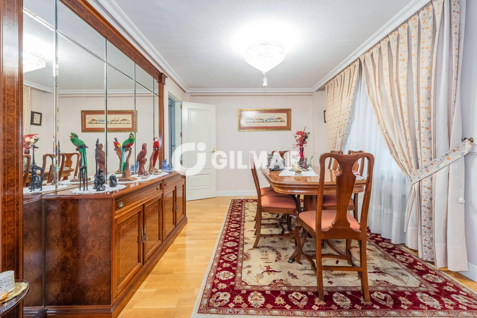 6 quarto Moradia Geminada para venda em La Moraleja com piscina garagem - 2 090 000 € (Ref: 10043516)