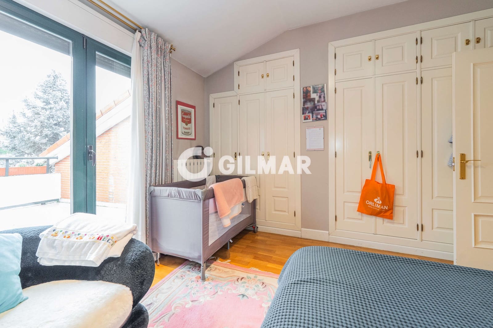 6 quarto Moradia Geminada para venda em La Moraleja com piscina garagem - 2 090 000 € (Ref: 10043516)