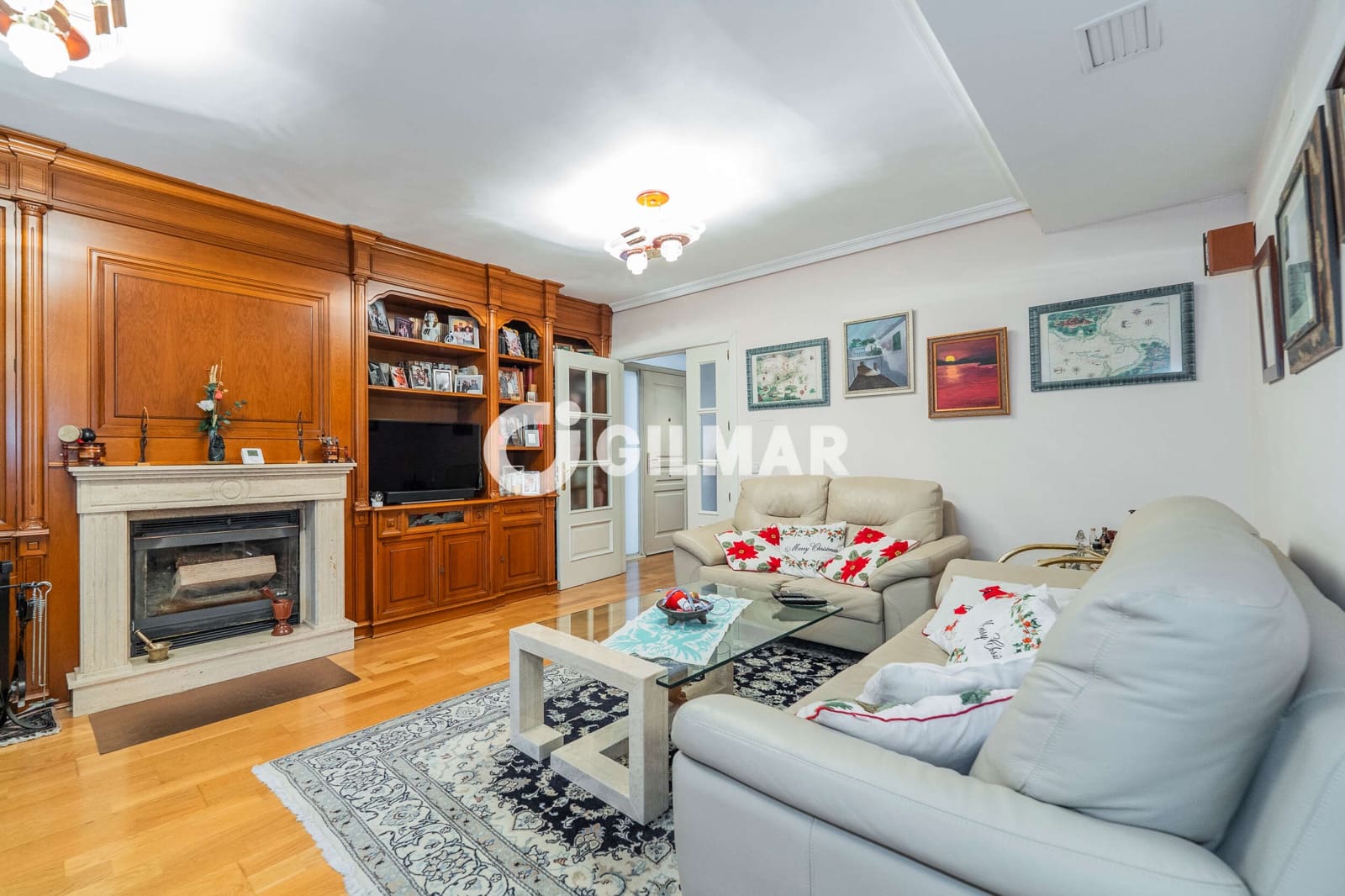 6 quarto Moradia Geminada para venda em La Moraleja com piscina garagem - 2 090 000 € (Ref: 10043516)