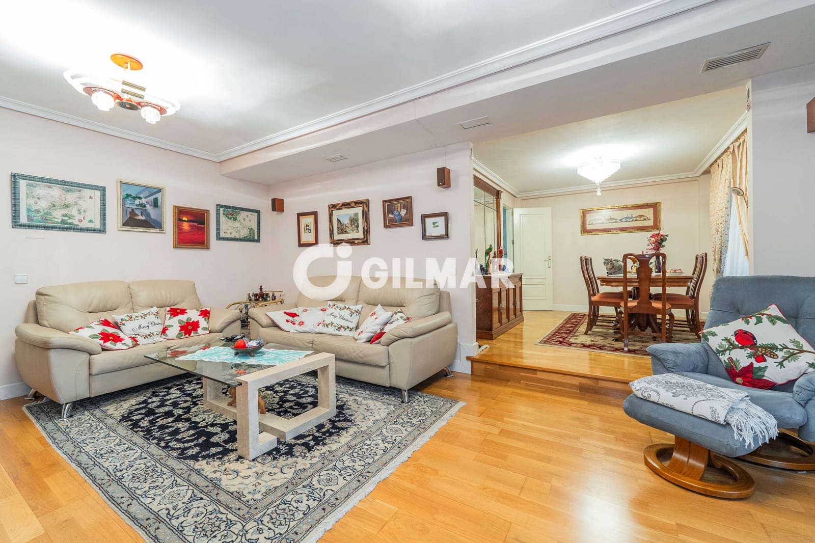 6 quarto Moradia Geminada para venda em La Moraleja com piscina garagem - 2 090 000 € (Ref: 10043516)