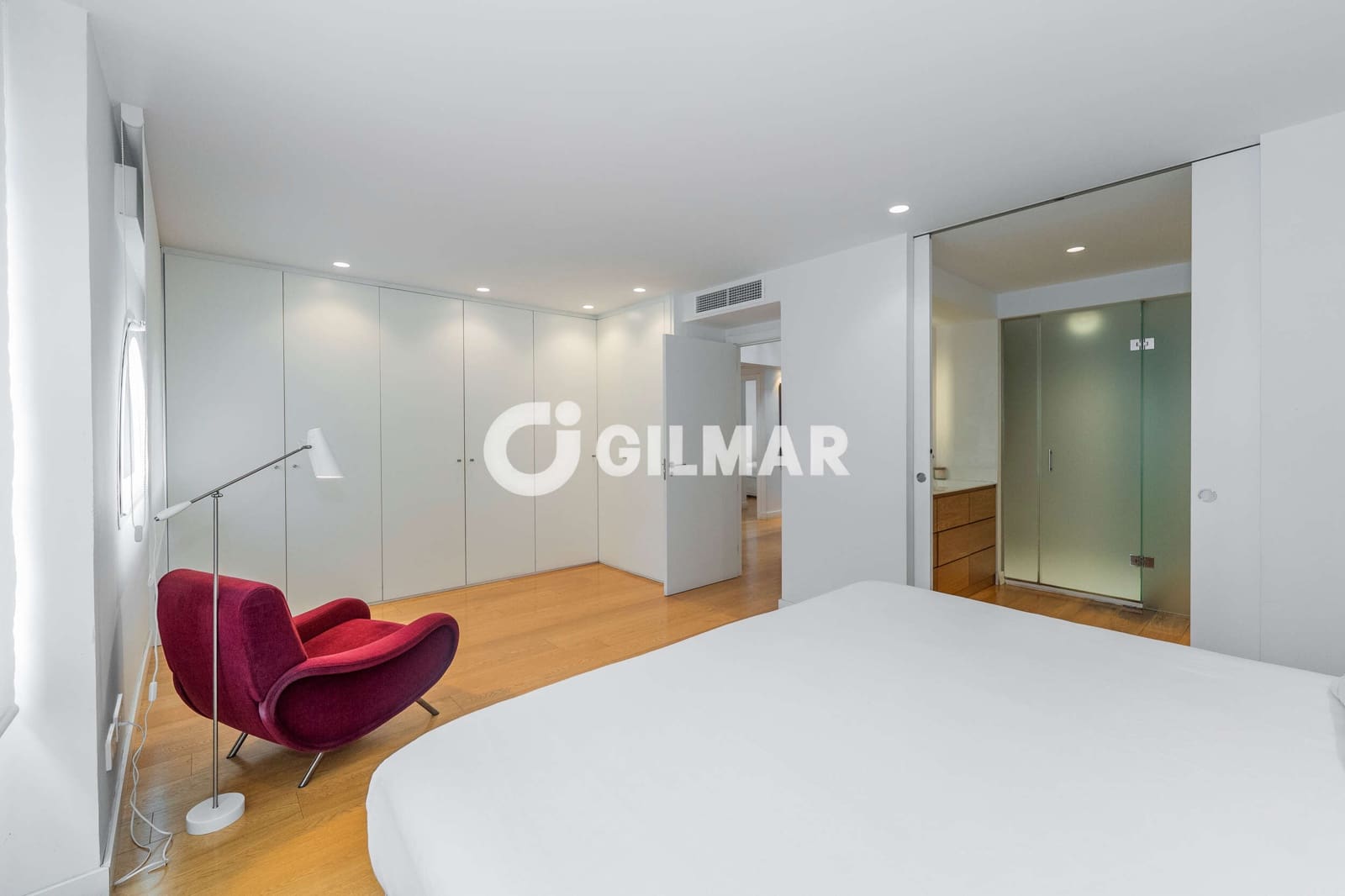 5 quarto Moradia em Banda para venda em La Moraleja com piscina garagem - 3 090 000 € (Ref: 10043517)