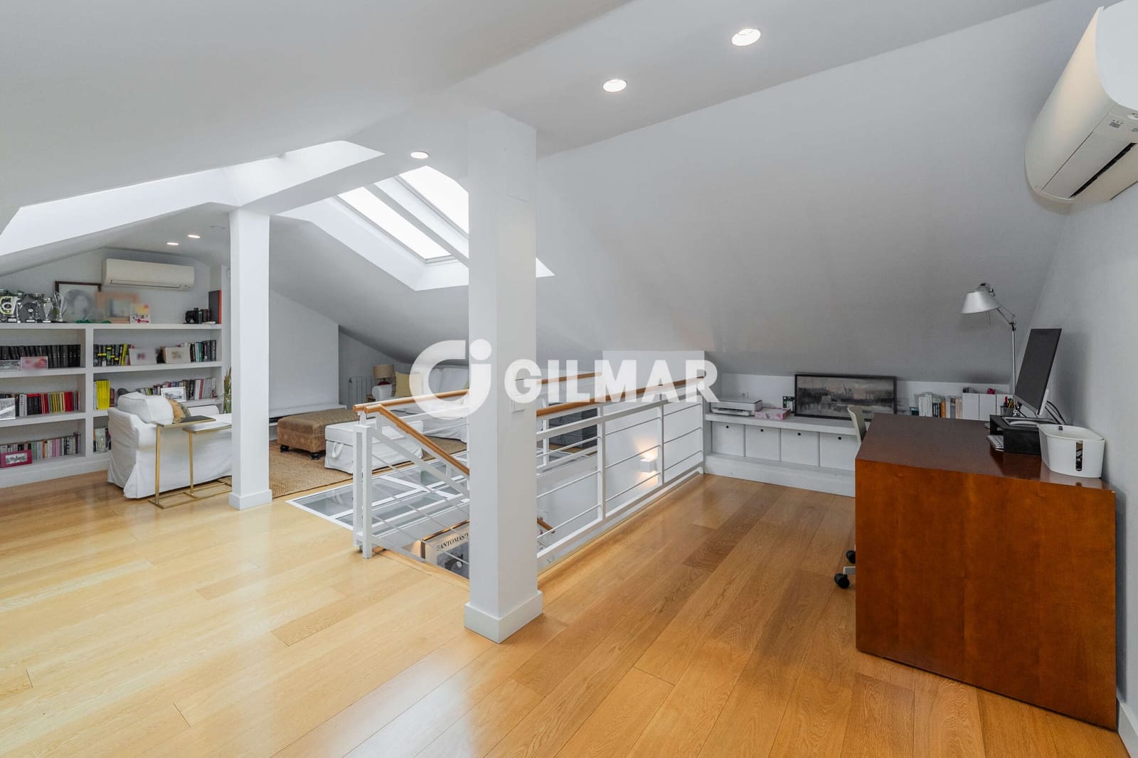 5 quarto Moradia em Banda para venda em La Moraleja com piscina garagem - 3 090 000 € (Ref: 10043517)