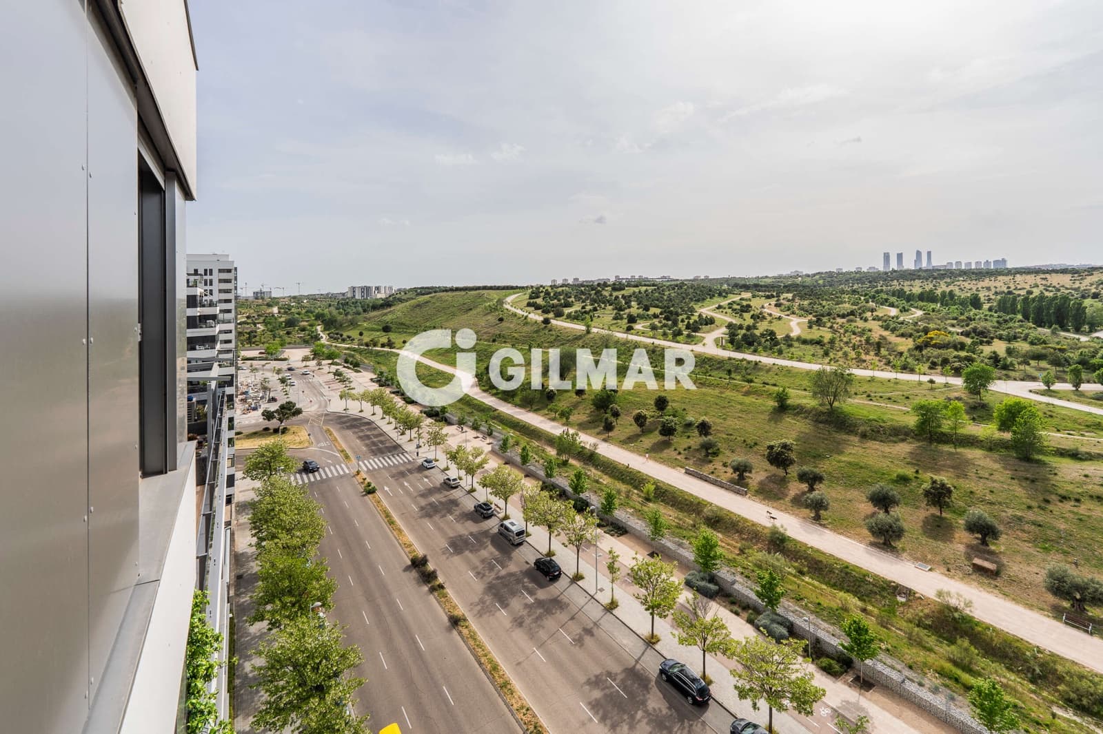 3 soveværelse Lejlighed til salg i Madrid by med swimmingpool garage - € 830.000 (Ref: 10043519)