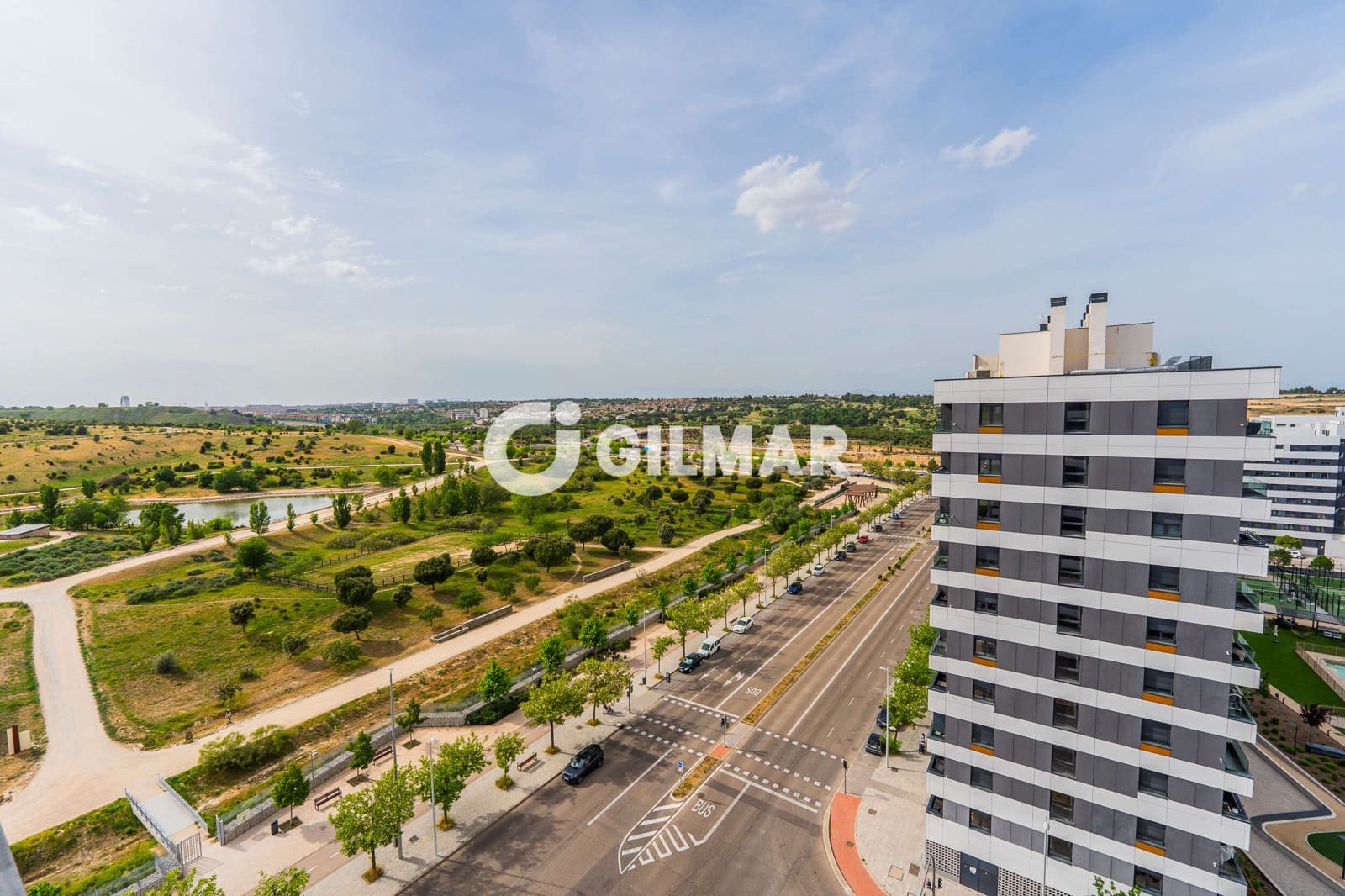 3 soveværelse Lejlighed til salg i Madrid by med swimmingpool garage - € 830.000 (Ref: 10043519)