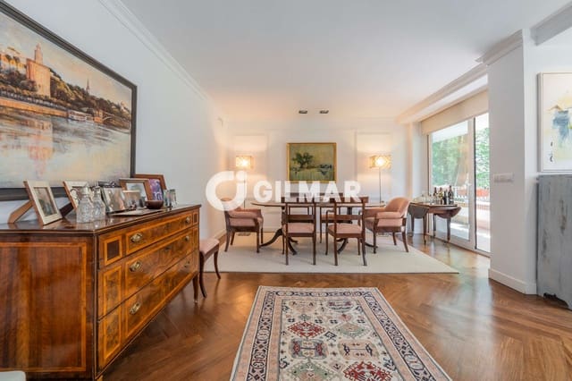 3 makuuhuone Asunto myytävänä paikassa La Moraleja, Alcobendas mukana uima-altaan 
autotalli - 1 550 000 € (Ref: 10043520)