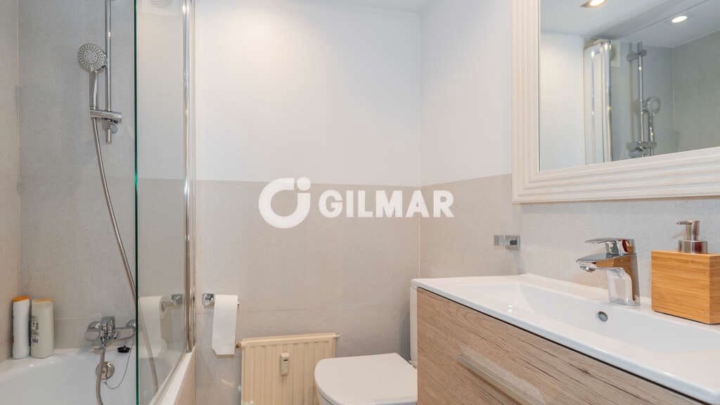 3 soveværelse Lejlighed til salg i La Moraleja med swimmingpool garage - € 1.450.000 (Ref: 10043520)