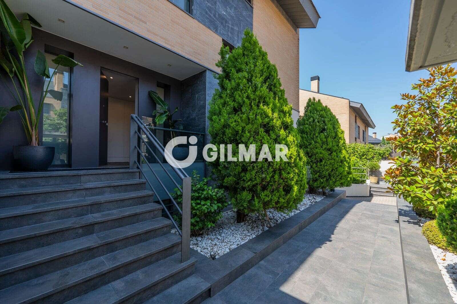 6 quarto Moradia Geminada para venda em Madrid cidade com piscina garagem - 3 750 000 € (Ref: 10043521)