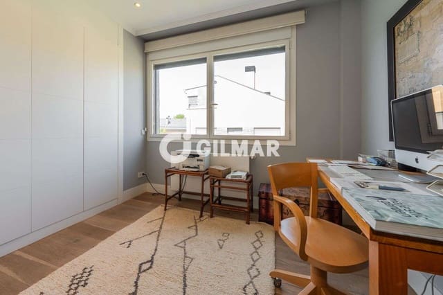 6 quarto Moradia Geminada para venda em Valdefuentes, Madrid cidade com piscina garagem - 3 750 000 € (Ref: 10043521)