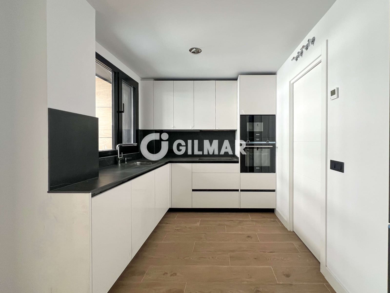 3 camera da letto Appartamento in vendita in Tres Cantos con piscina garage - 765.000 € (Rif: 10048085)