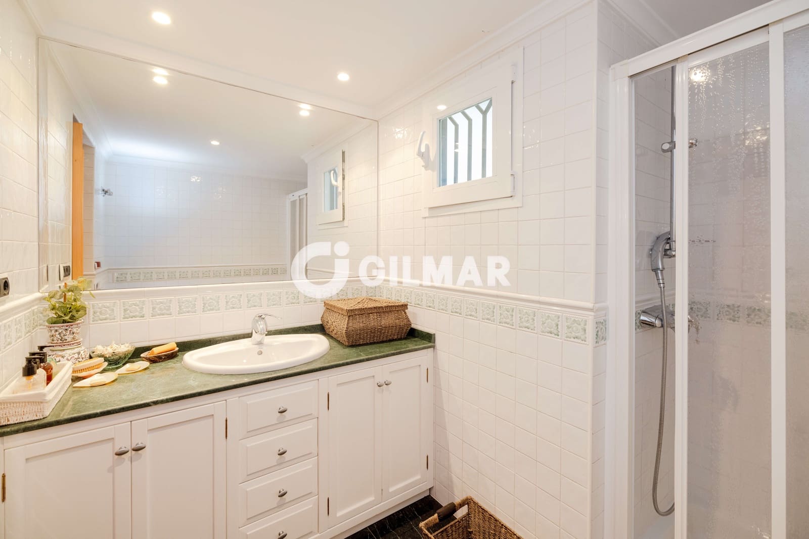 6 chambre Villa/Maison Semi-Mitoyenne à vendre à Malaga ville avec piscine - 2 800 000 € (Ref: 10048086)