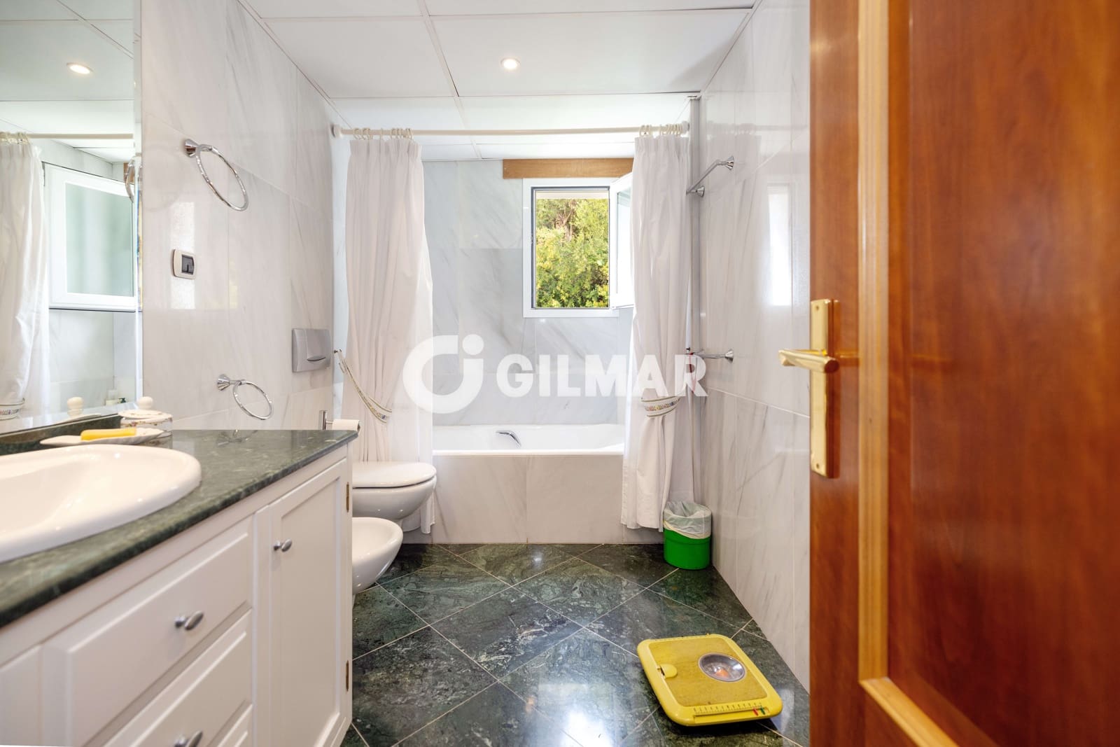 6 chambre Villa/Maison Semi-Mitoyenne à vendre à Malaga ville avec piscine - 2 800 000 € (Ref: 10048086)