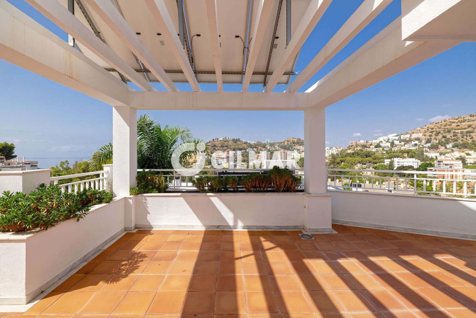 6 chambre Villa/Maison Semi-Mitoyenne à vendre à Malaga ville avec piscine - 2 800 000 € (Ref: 10048086)
