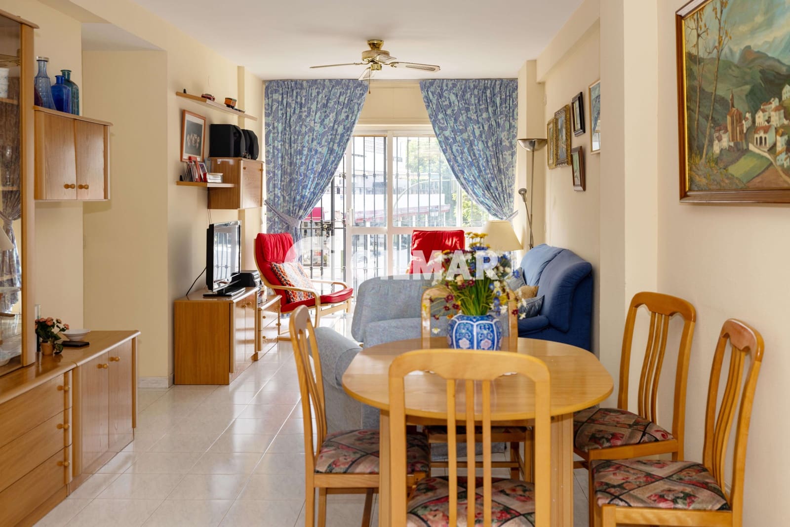 3 sovrum Lägenhet till salu i Marbella med pool - 375 000 € (Ref: 10048356)