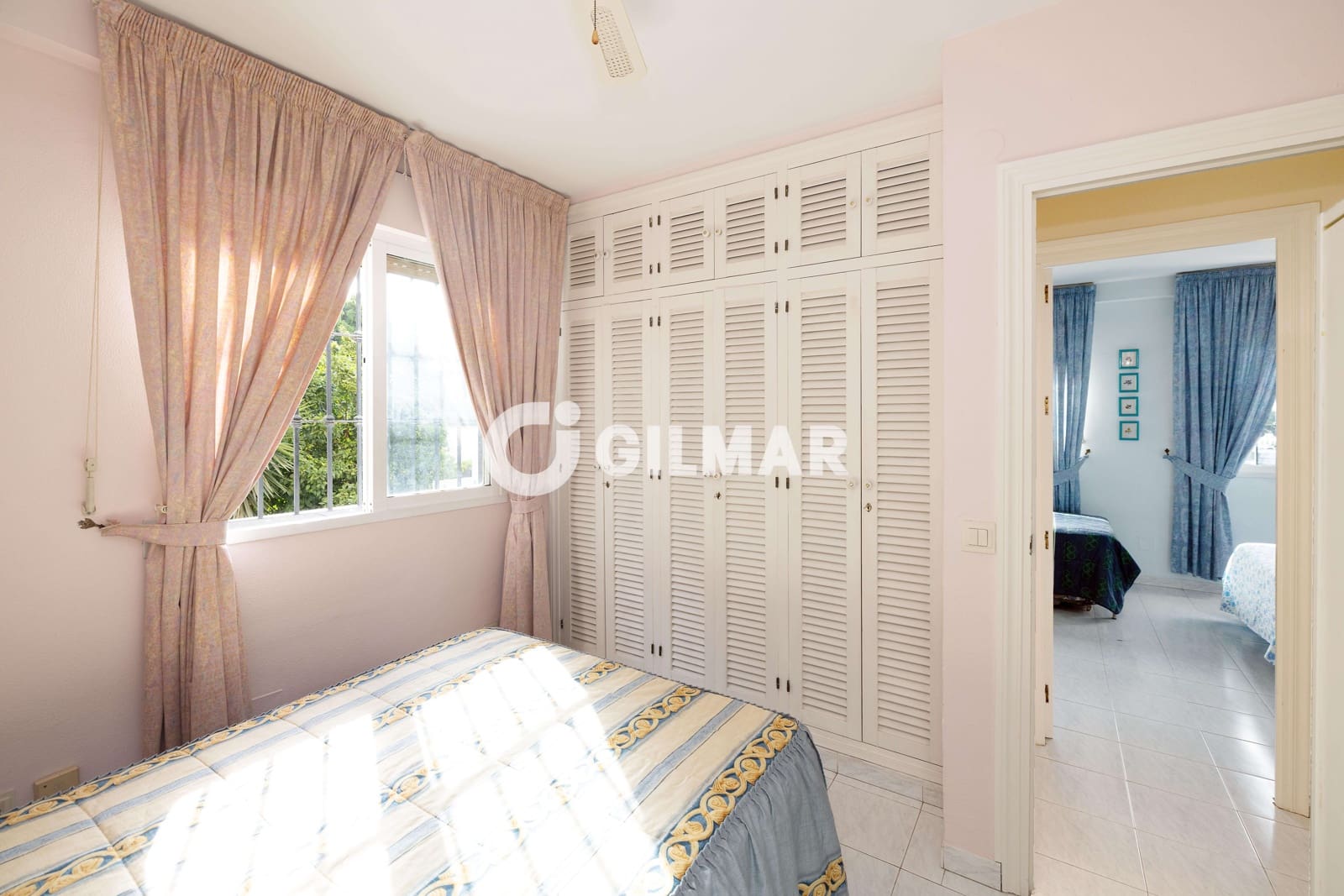 3 sovrum Lägenhet till salu i Marbella med pool - 375 000 € (Ref: 10048356)