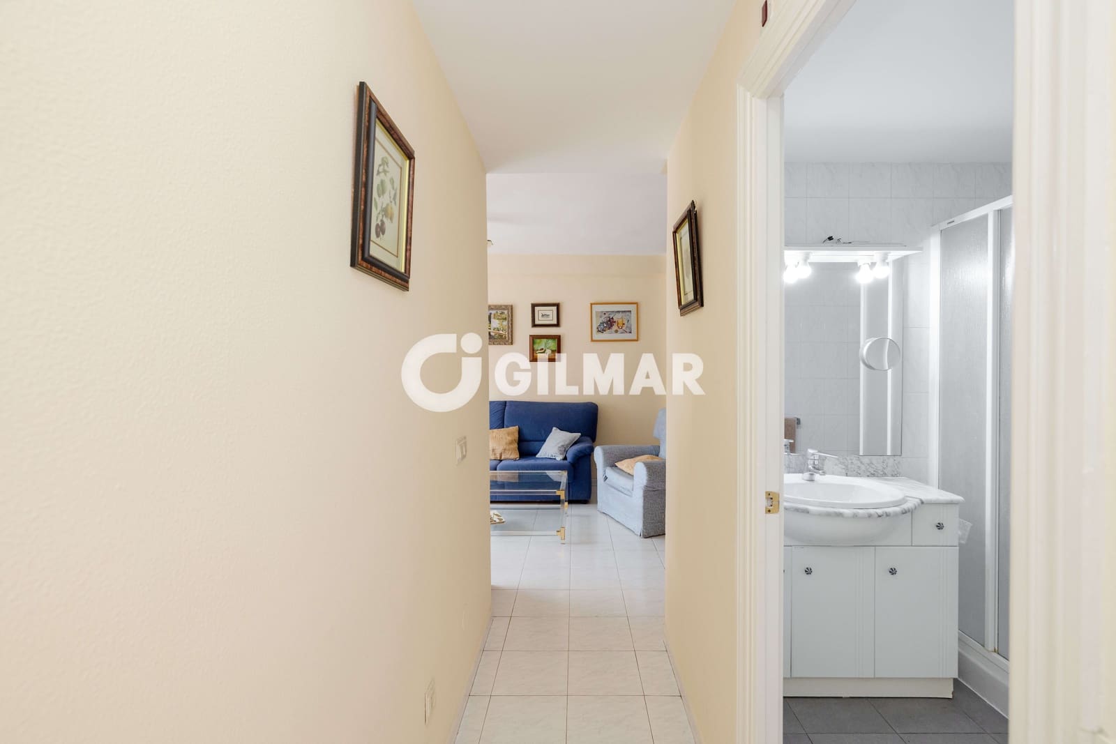 3 sovrum Lägenhet till salu i Marbella med pool - 375 000 € (Ref: 10048356)