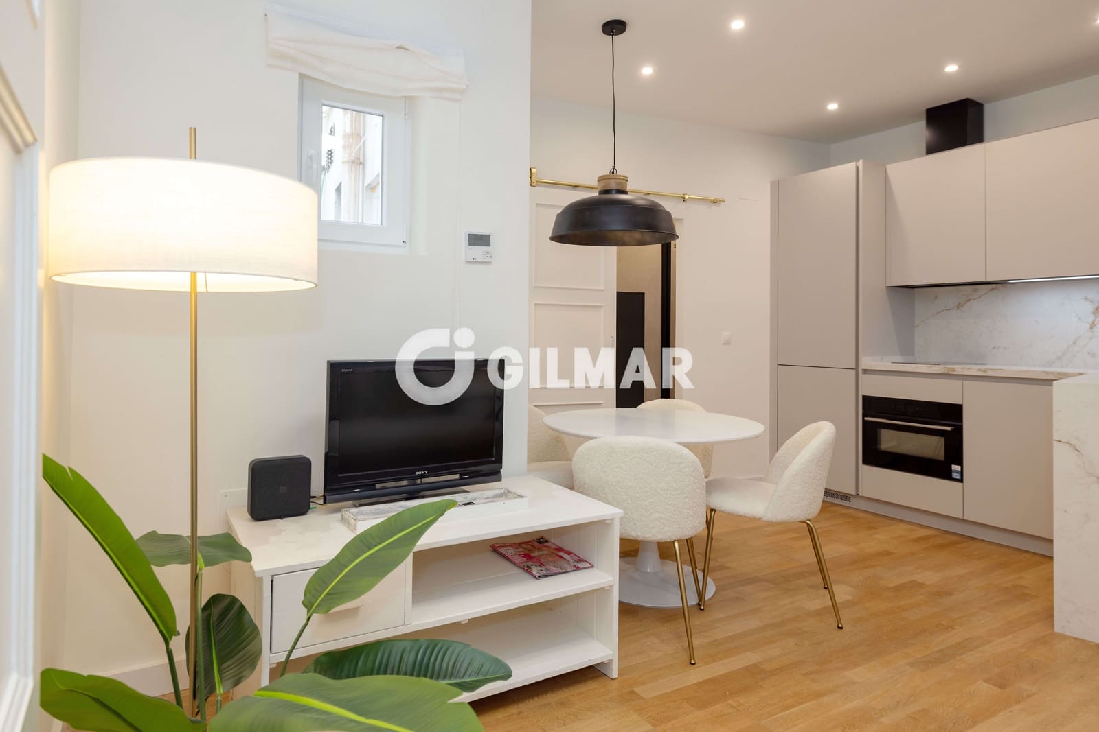 Piso de 2 habitaciones en Málaga ciudad en venta - 355.000 € (Ref: 10048357)