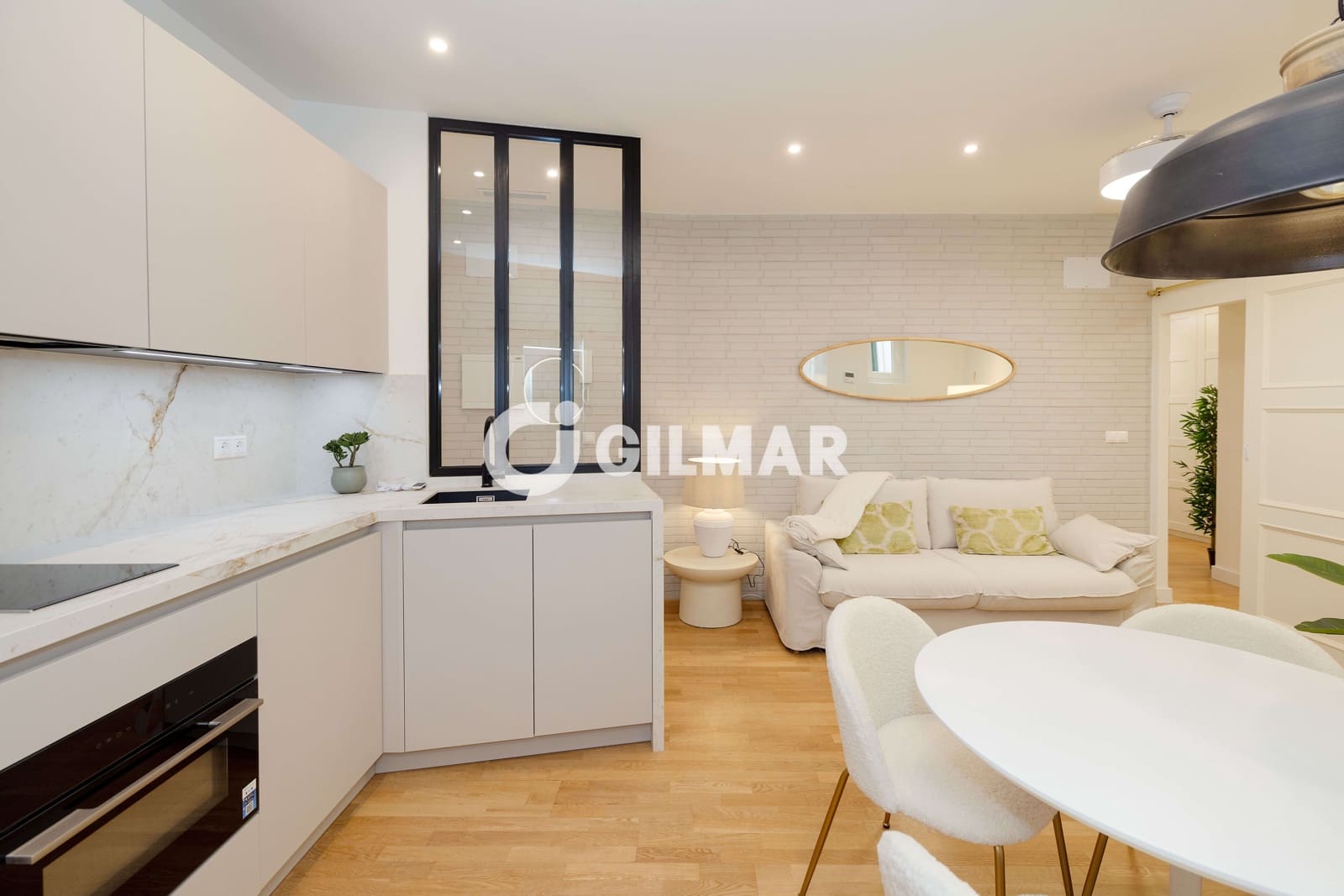 Piso de 2 habitaciones en Málaga ciudad en venta - 355.000 € (Ref: 10048357)