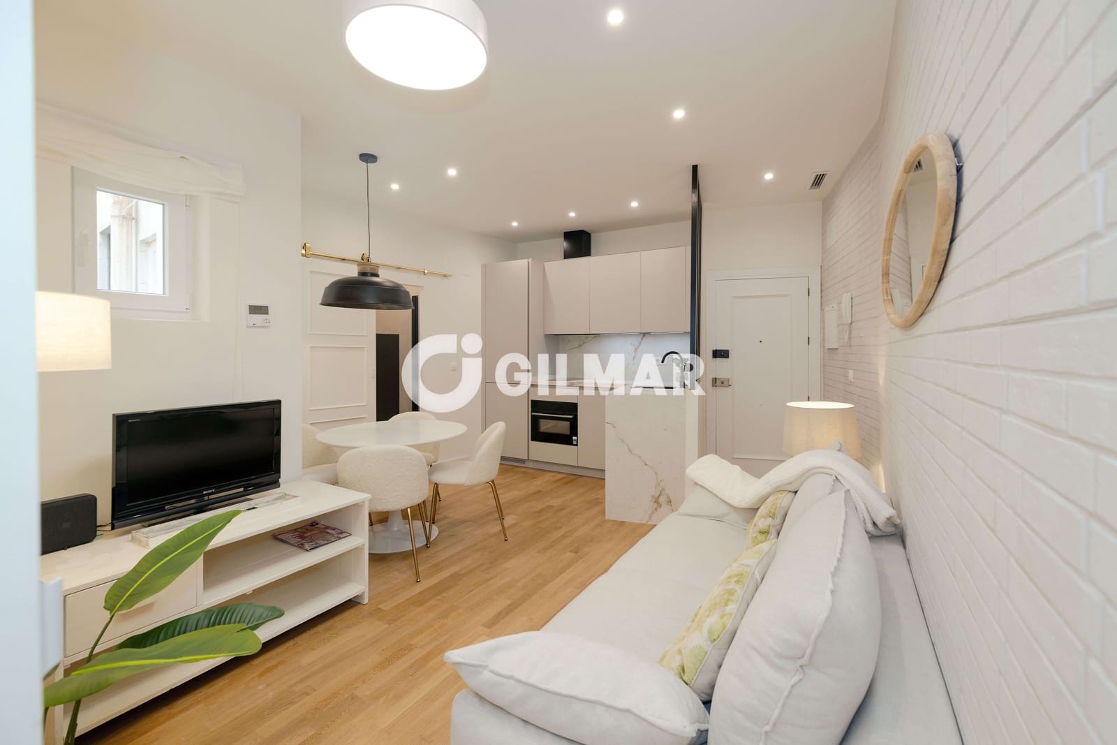 Piso de 2 habitaciones en Málaga ciudad en venta - 355.000 € (Ref: 10048357)