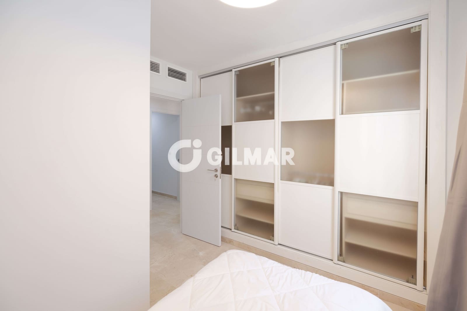 4 slaapkamer Flat te koop in Malaga stad met zwembad garage - € 1.350.000 (Ref: 10048360)