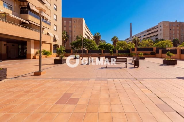 4 chambre Appartement à vendre à Carretera de Cadiz, Malaga ville avec piscine garage - 1 350 000 € (Ref: 10048360)