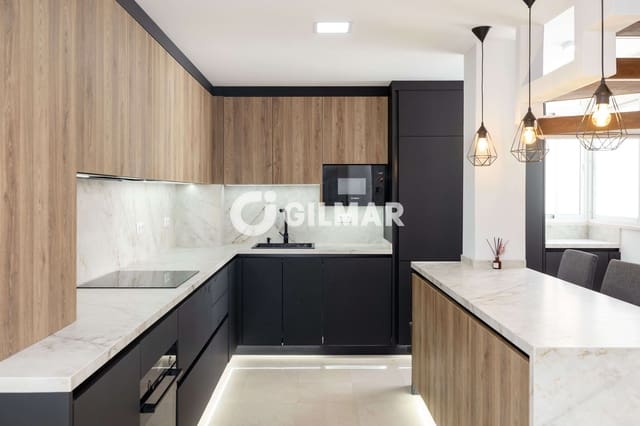 4 chambre Appartement à vendre à Carretera de Cadiz, Malaga ville avec piscine garage - 1 350 000 € (Ref: 10048360)