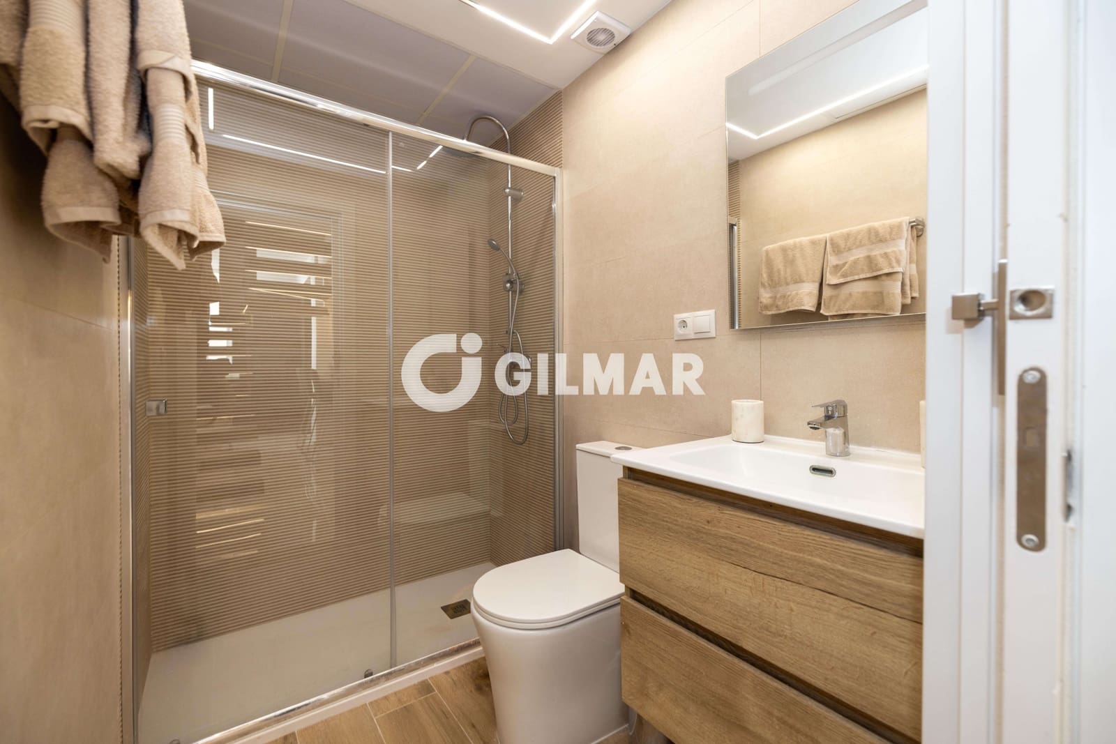 4 slaapkamer Flat te koop in Malaga stad met zwembad garage - € 1.350.000 (Ref: 10048360)