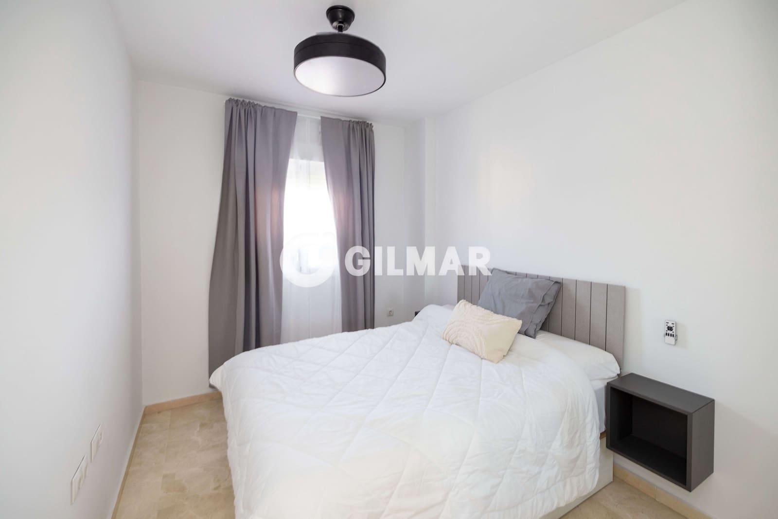 4 slaapkamer Flat te koop in Malaga stad met zwembad garage - € 1.350.000 (Ref: 10048360)