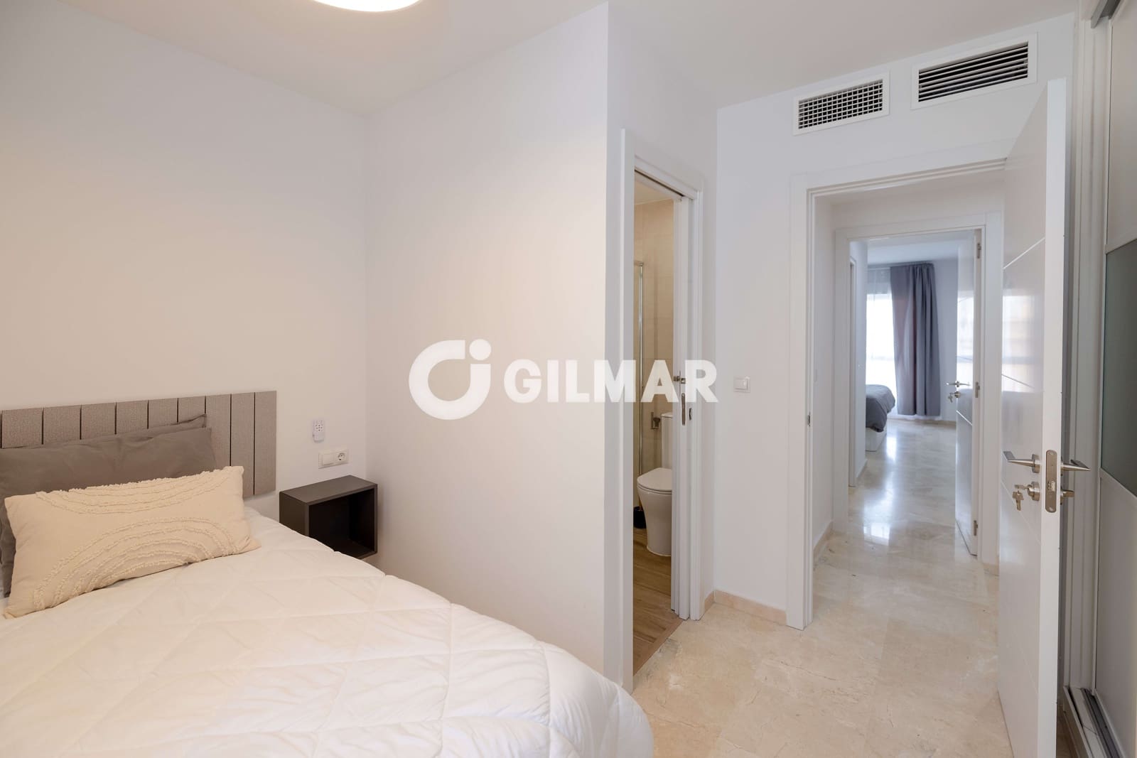 4 slaapkamer Flat te koop in Malaga stad met zwembad garage - € 1.350.000 (Ref: 10048360)