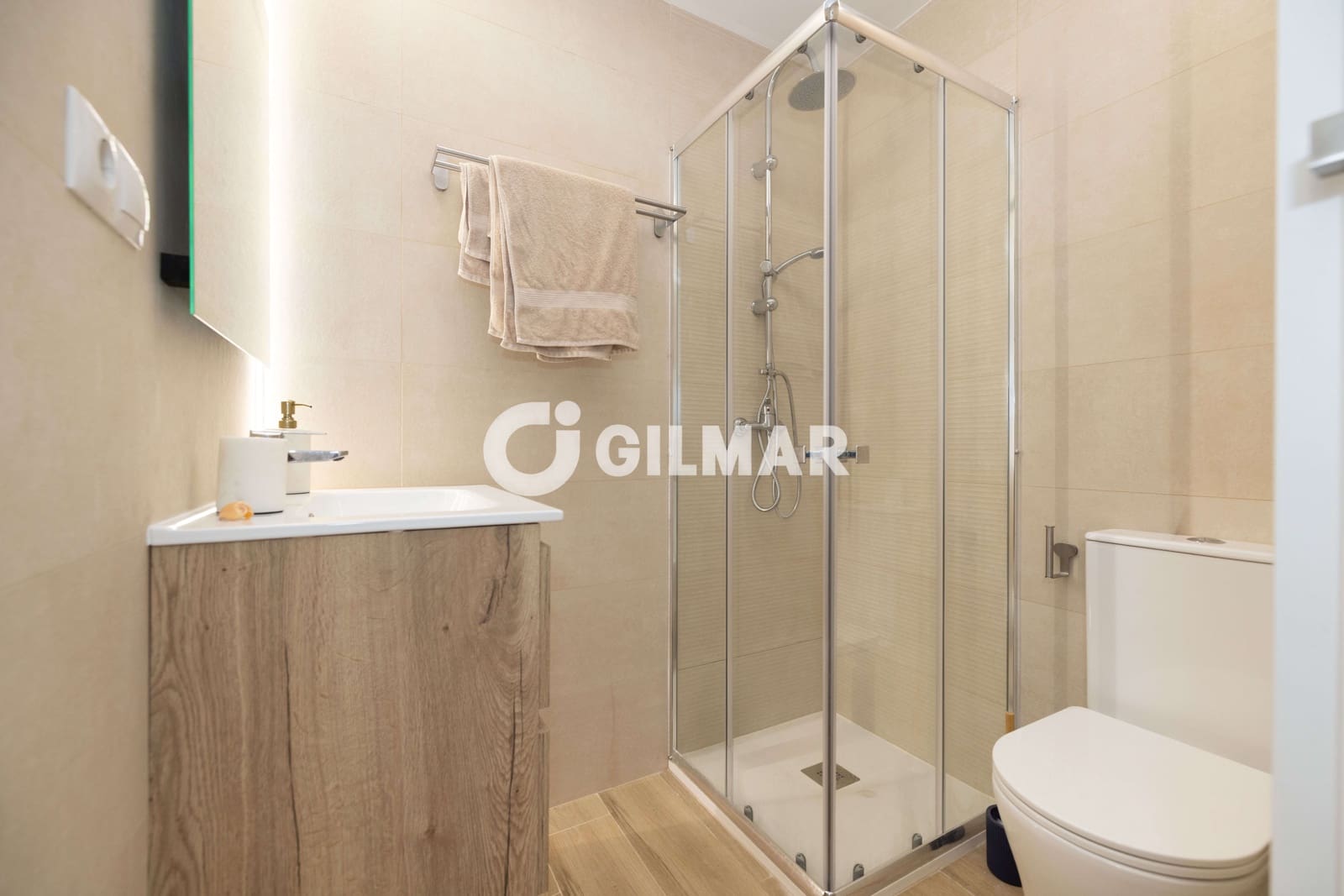 4 slaapkamer Flat te koop in Malaga stad met zwembad garage - € 1.350.000 (Ref: 10048360)