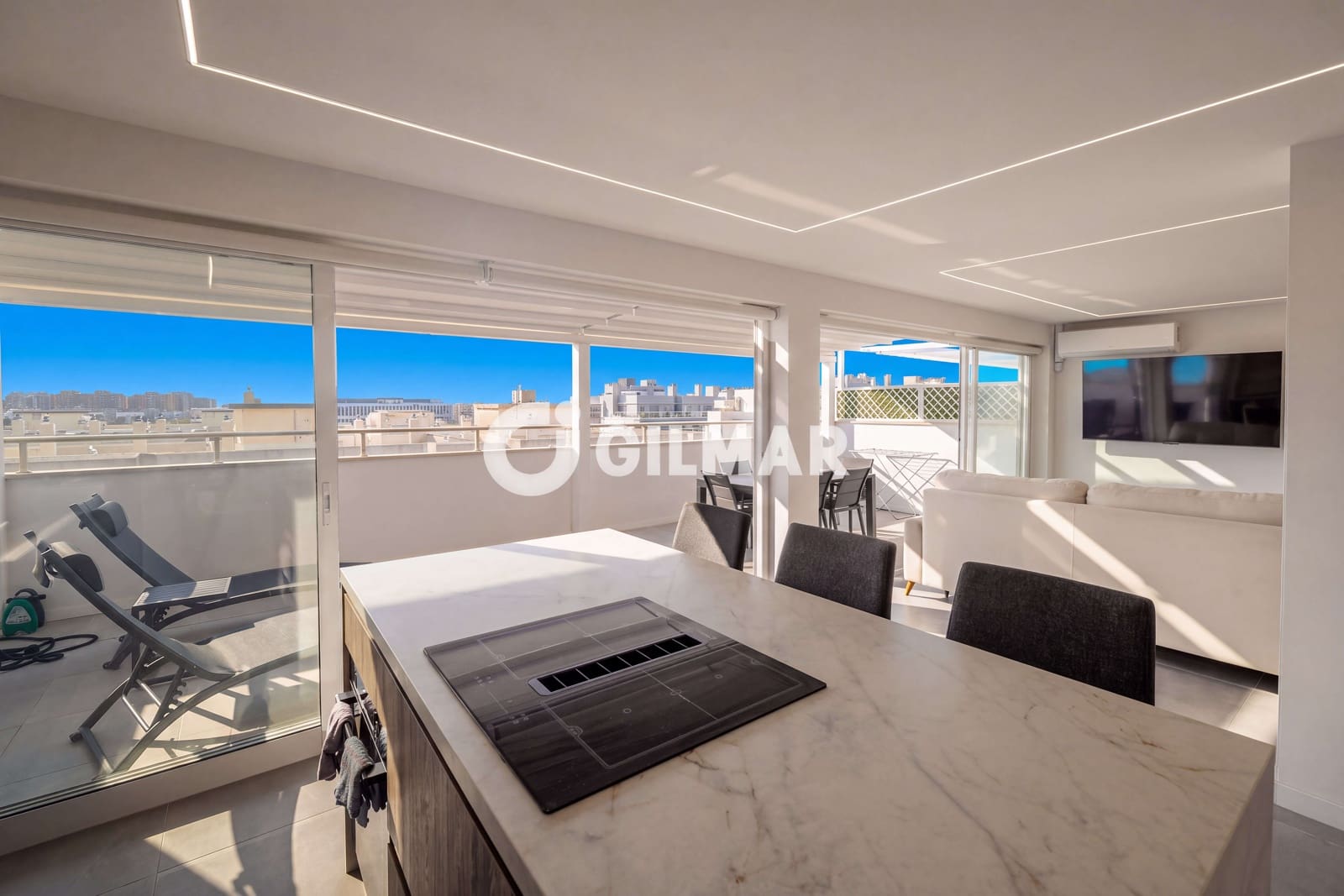 4 slaapkamer Flat te koop in Malaga stad met zwembad garage - € 1.350.000 (Ref: 10048360)