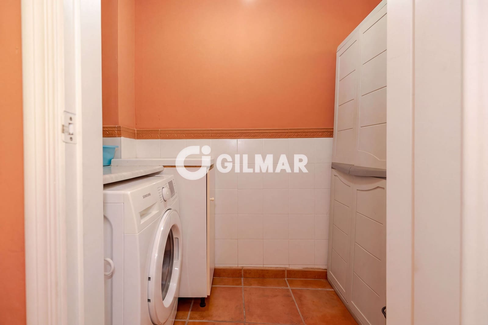 2 Zimmer Wohnung zu verkaufen in Marbella mit Pool Garage - 600.000 € (Ref: 10049670)